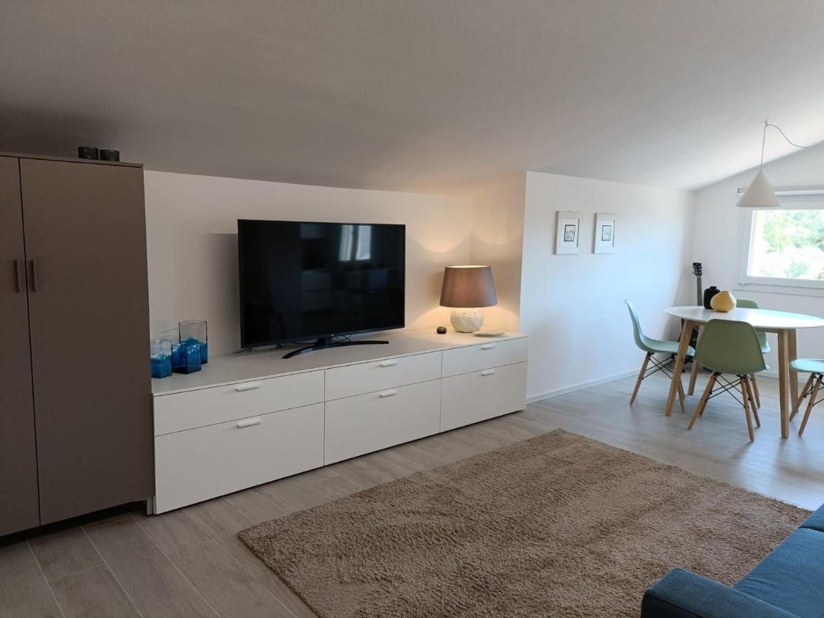 Residenza Adamo Ed Eva Apartment Pordenone Bagian luar foto
